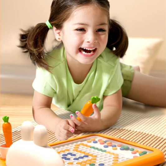 Ardoise Créative avec Épingles Magnétiques – Formes Infinies et Apprentissage